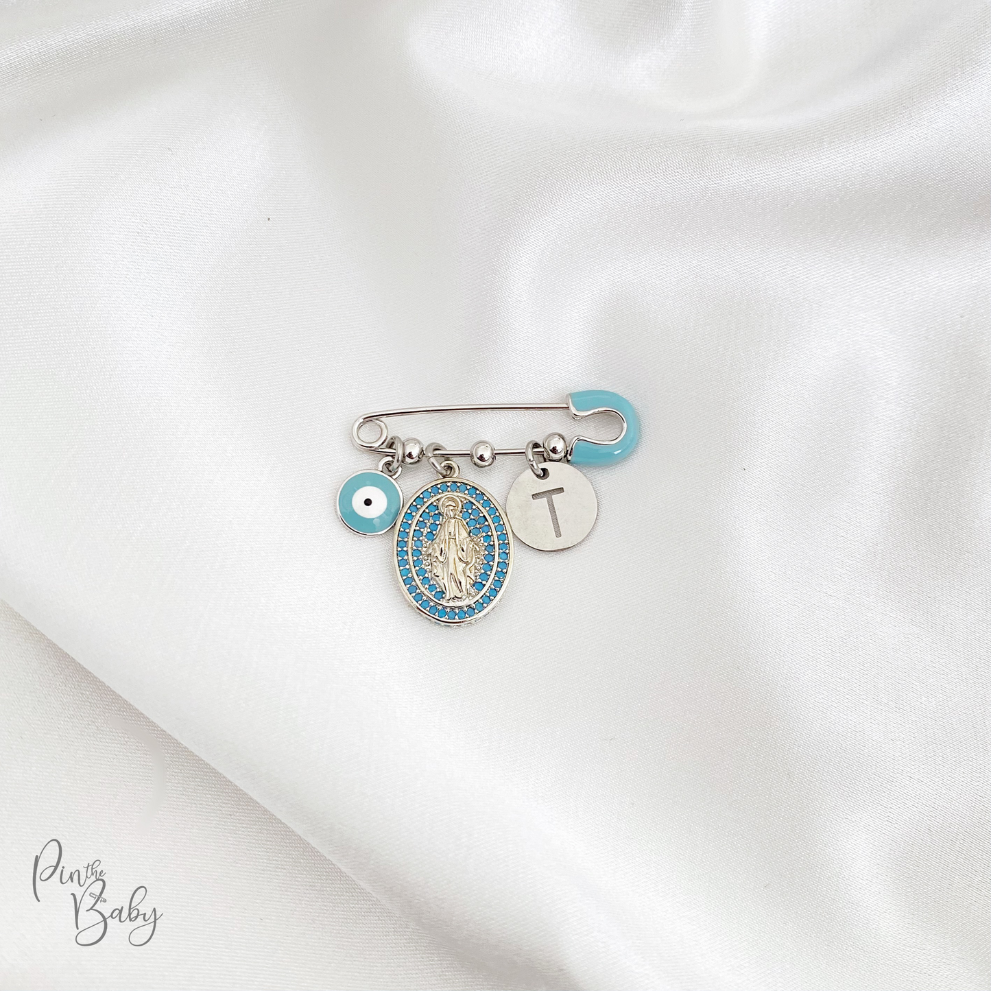 Mother Mary Set Pin With Charms